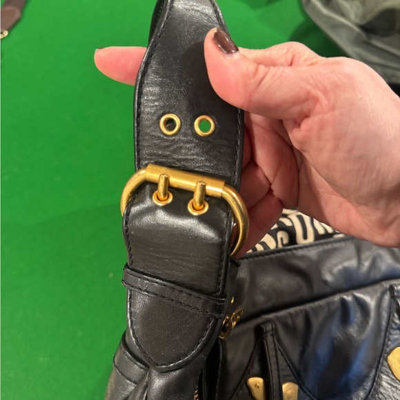 Marc Jacobs Black Shoulder Bag with Gold Bird Accents - Picture 5 of 8